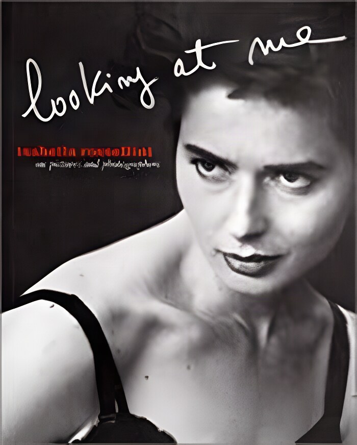 Isabella Rossellini: Looking At Me: On Pictures and Photographsby: Peter Lindbergh, Bruce Weber, et al.