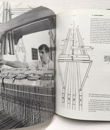 Rug Weaving Techniques: Beyond the Basics by: Collingwood, Peter; Cripps, David [Photographer] 