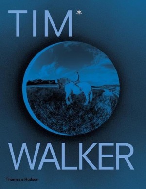 Tim Walker: Shoot for the Moonby: Tim Walker