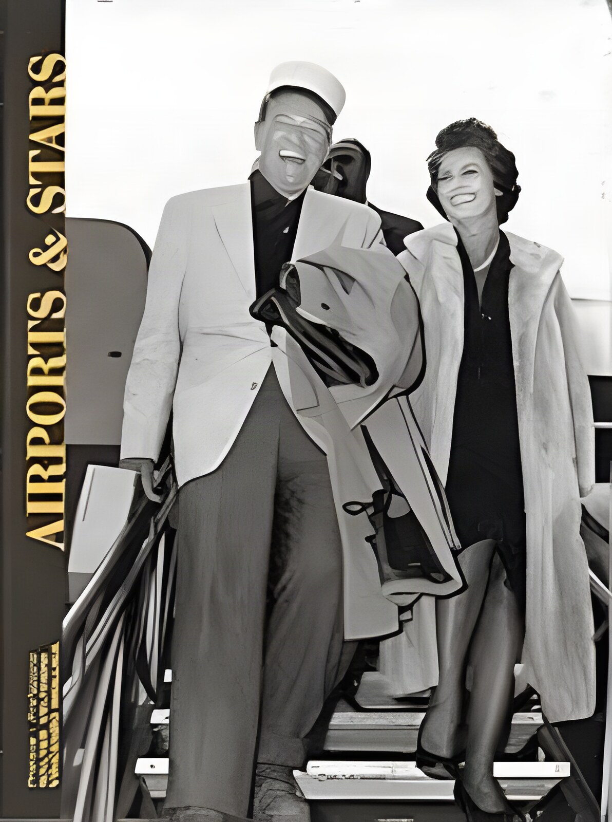 Airports & Starsby: Vincenzo Mollica