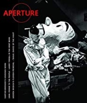Aperture 171 Summer 2003by: Melissa Harris (Editor) 