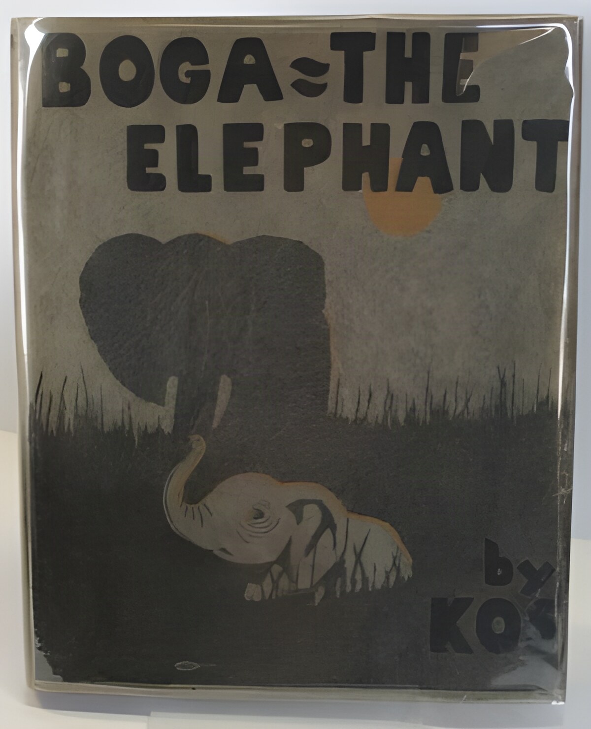 Boga the Elephantby: Dombrowski, K. O. S. aka Baroness