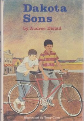 Dakota Sonsby: Distad, Audree
