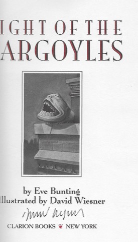 Night Of The Gargoyles (SIGNED BY ILLUSTRATOR)by: Bunting, Eve and David Wiesner
