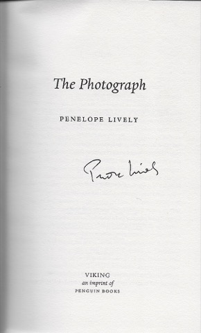 Photograph, The (SIGNED COPY)by: Livey, Penelope