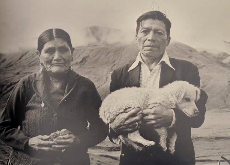 Sebastiao Salgado: An Uncertain Grace by: Salgado, Sebastian / Eduardo Galeano and Fred Ritchin, (essays) 