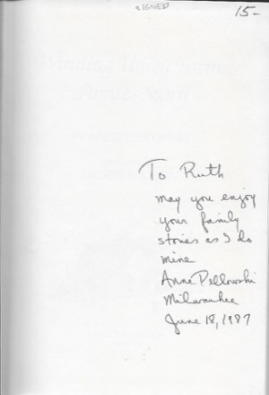 Winding Valley Farm: Annie's Story (SIGNED COPY)by: Pellowski, Anne