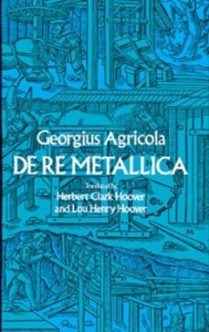 The machines are the highlight of the book. There are dozens of winches, pumps and blowers, with axles, brakes, pipes, chains, buckets, toothed wheels and slotted collars.